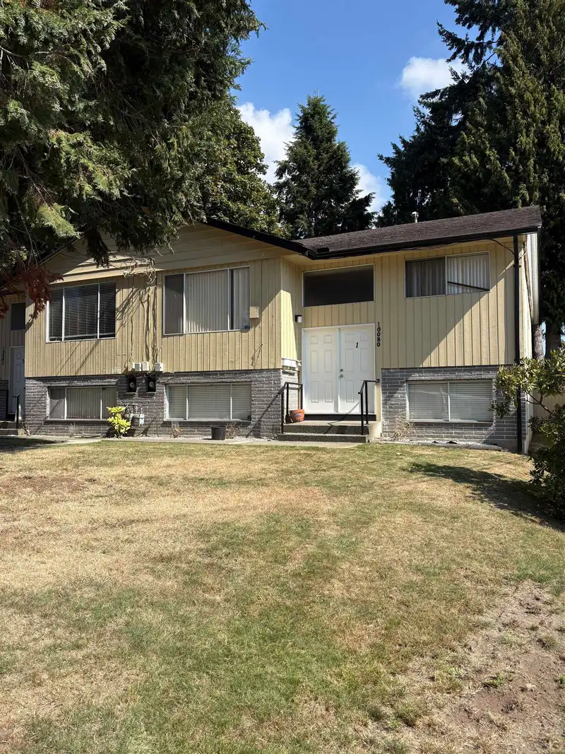 10080 128 STREET - photo 2 of 22