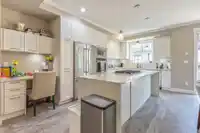 208 16488 64 AVENUE - thumbnail 6