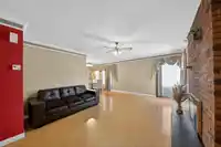 7351 141A STREET - thumbnail 4