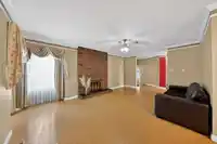 7351 141A STREET - thumbnail 7