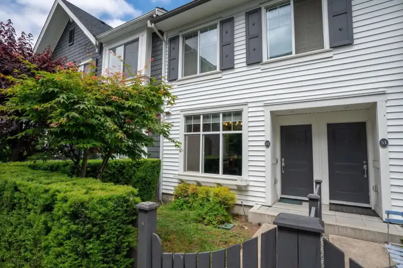 52 8130 136A STREET - photo 1 of 40