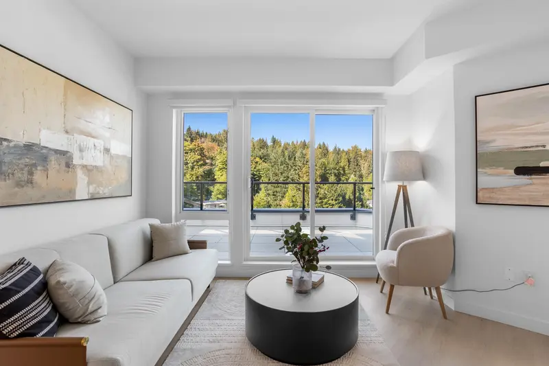 601 1100 CLARKE ROAD - photo 2 of 25