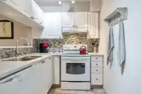 213 16137 83 AVENUE - thumbnail 6