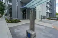 2001 13696 100 AVENUE - thumbnail 2
