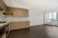 2001 13696 100 AVENUE - thumbnail 5
