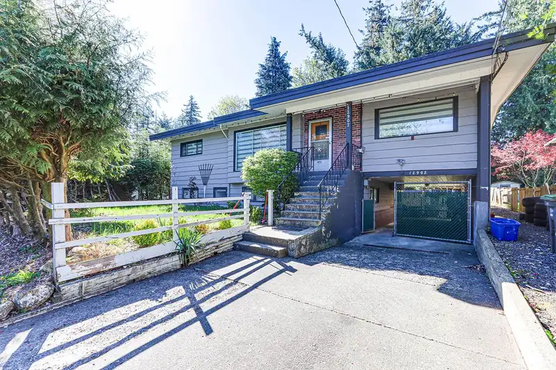 12902 106 AVENUE - photo 1 of 37