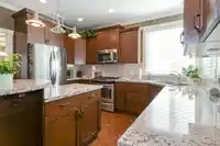 5879 165 STREET - thumbnail 4