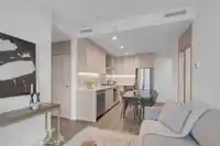 2405 10750 135A STREET - thumbnail 7