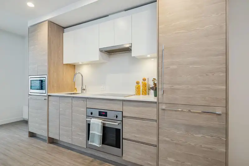 807 13655 FRASER HIGHWAY - photo 3 of 24