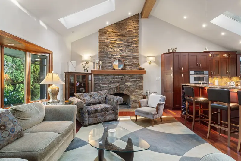 4529 JEROME PLACE - photo 2 of 25