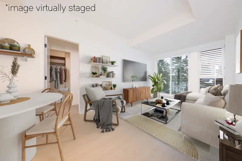 310 422 E 3RD STREET - photo 1 of 25