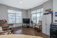 310 10455 UNIVERSITY DRIVE - thumbnail 12