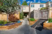110 15245 105 AVENUE - thumbnail 1