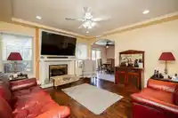 7743 145A STREET - thumbnail 6