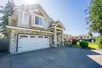9352 133A STREET - thumbnail 3