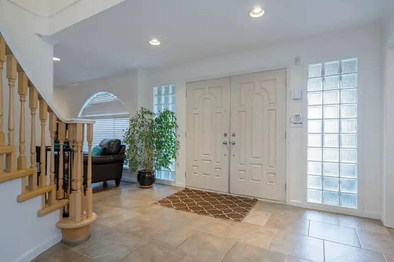 5788 126 STREET - photo 2 of 34