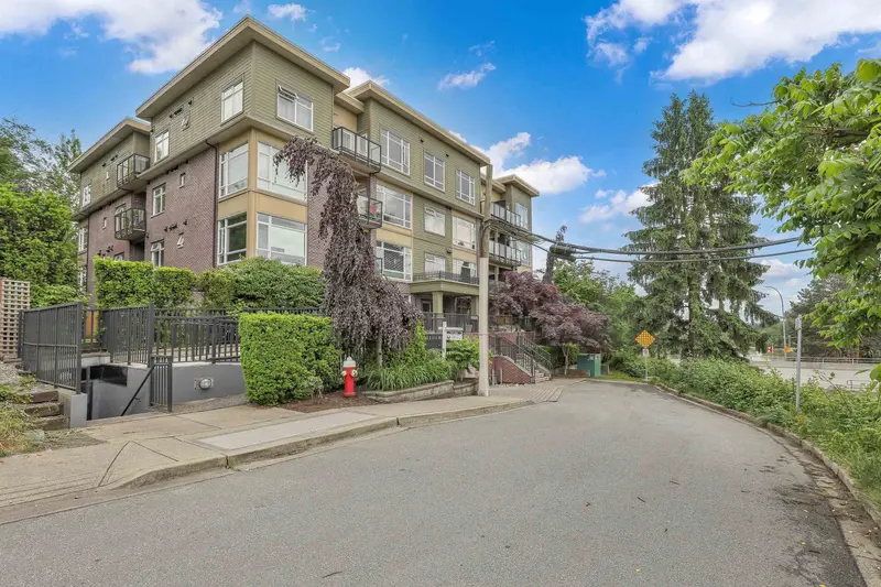 302 11566 224 STREET - photo 1 of 21