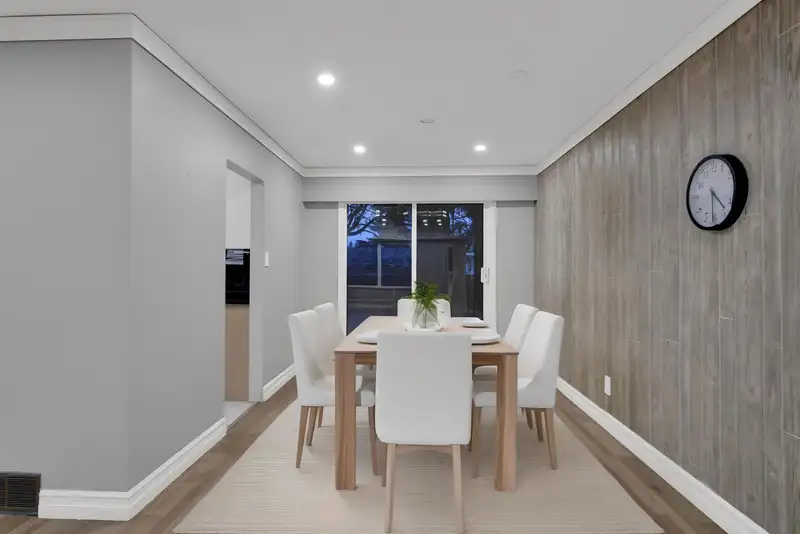 7085 140A STREET - photo 2 of 38