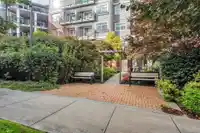 111 6438 195A STREET - thumbnail 29