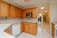 201 13910 101 AVENUE - thumbnail 22
