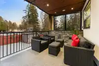6710 137A STREET - thumbnail 35