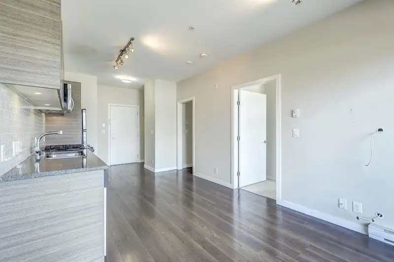 301 13228 OLD YALE ROAD - photo 3 of 13