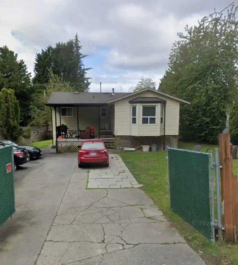 8644 152 STREET - photo 1 of 1