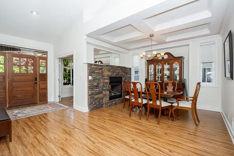 8348 167A STREET - photo 3 of 25