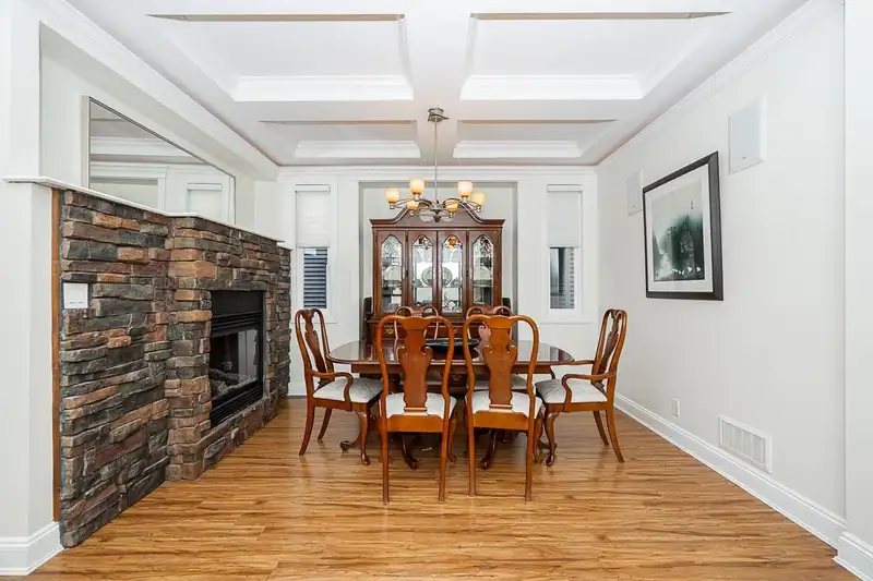 8348 167A STREET - photo 4 of 25