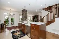 8348 167A STREET - thumbnail 10