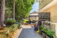 5910 164A STREET - thumbnail 28