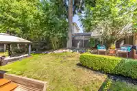 5910 164A STREET - thumbnail 34