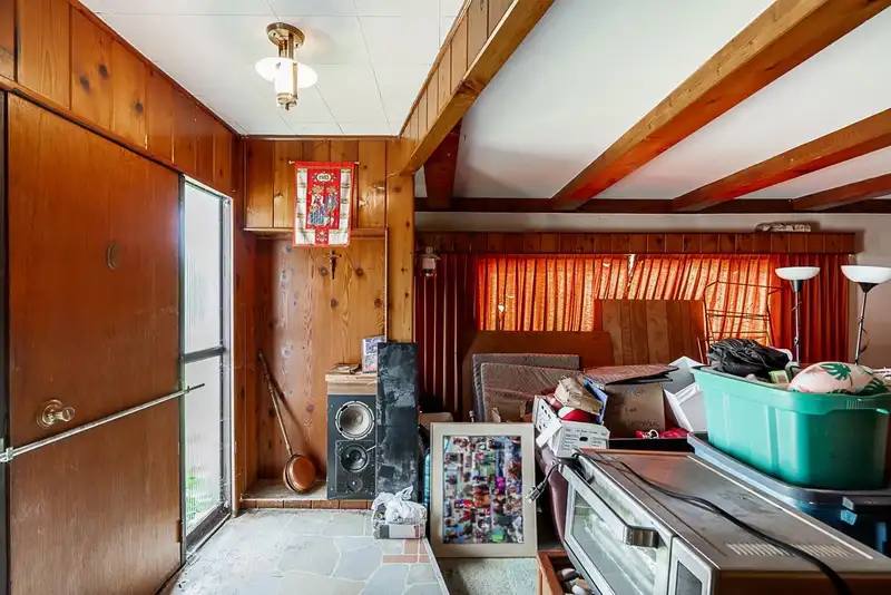 6166 180 STREET - photo 3 of 30