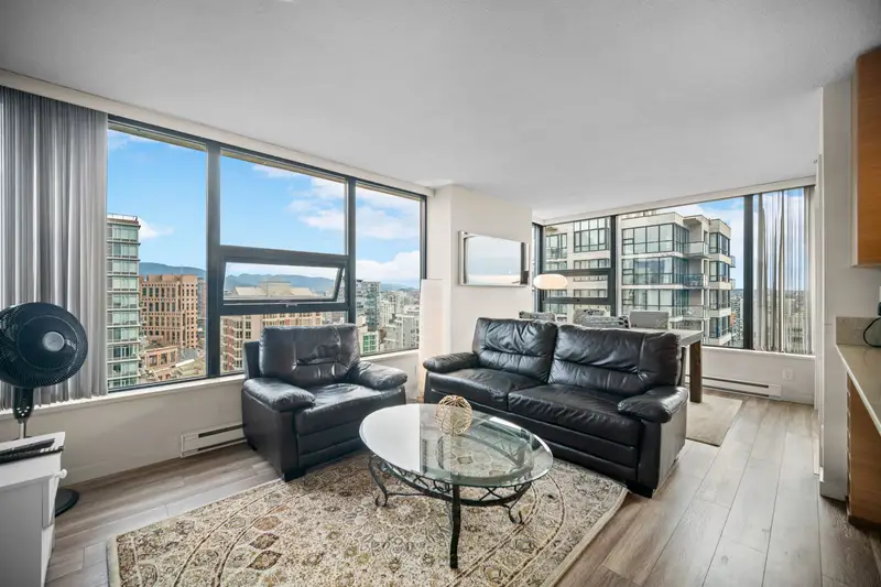 3104 928 HOMER STREET - photo 2 of 24