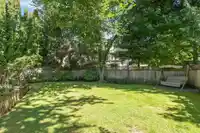 8238 153B STREET - thumbnail 31
