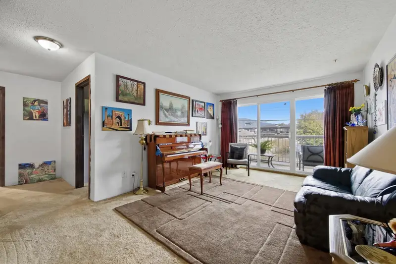 107 46374 MARGARET AVENUE - photo 4 of 24