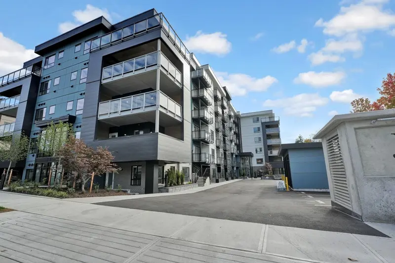 312 33886 PINE STREET - photo 2 of 25