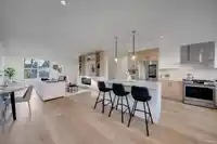 33 12585 104A AVENUE - thumbnail 1