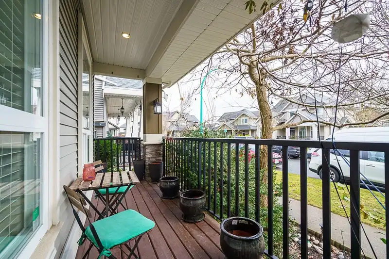 7141 195A STREET - photo 2 of 40