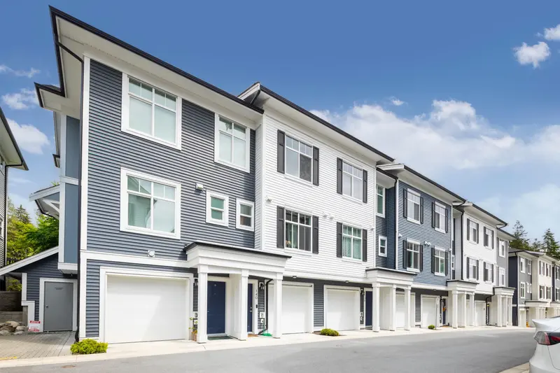 140 3565 BAYCREST AVENUE - photo 2 of 25