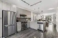 98 19433 68 AVENUE - thumbnail 2