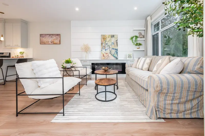 4 3406 ROXTON AVENUE - photo 4 of 25