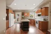6888 189TH STREET - thumbnail 12
