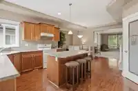 6888 189TH STREET - thumbnail 10