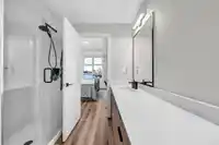 504 6285 KING GEORGE BOULEVARD - thumbnail 19