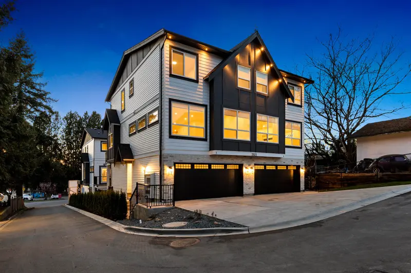 3 2522 CAMPBELL AVENUE - photo 2 of 25