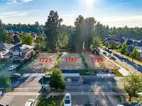 7771 147A STREET - thumbnail 16
