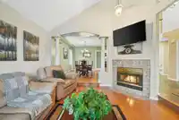 19066 63B AVENUE - thumbnail 4
