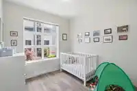 211 10838 WHALLEY BOULEVARD - thumbnail 12