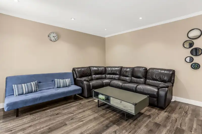 106 12163 68 AVENUE - photo 4 of 26